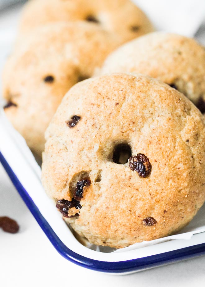 Cinnamon Raisin Bagels